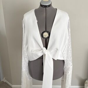 White Lace Sleeve Wrap with Fringe and lace sleeves. Size 16.   (89)